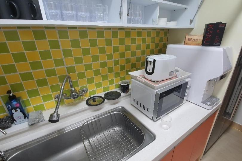 Jeju Guesthouse Togŭnnae Eksteriør bilde