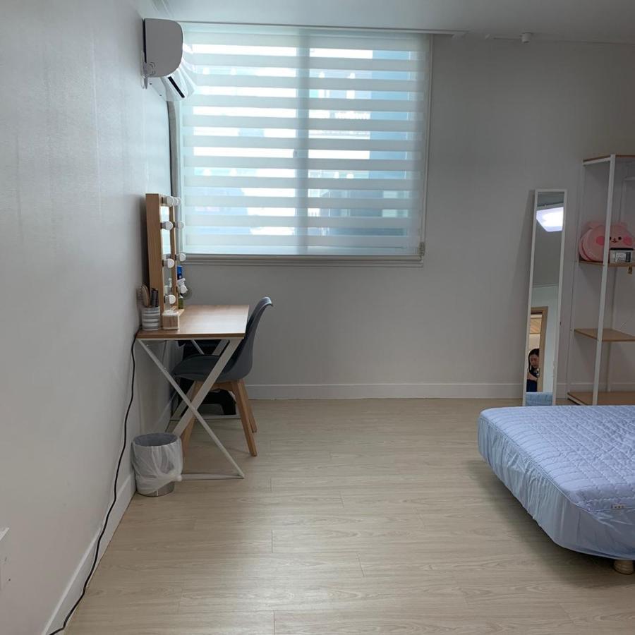 Jeju Guesthouse Togŭnnae Eksteriør bilde