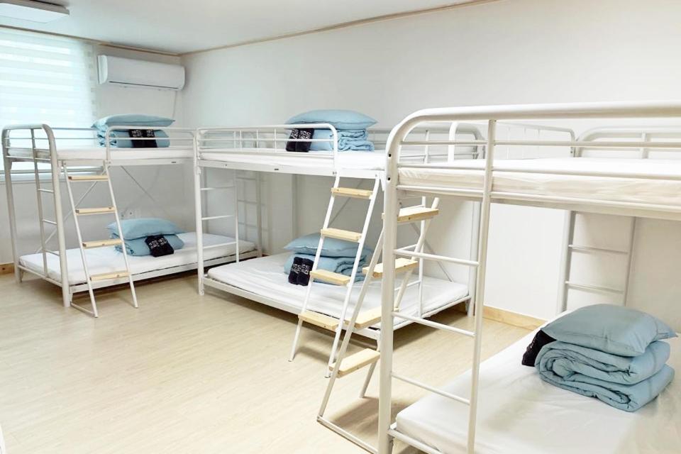 Jeju Guesthouse Togŭnnae Eksteriør bilde