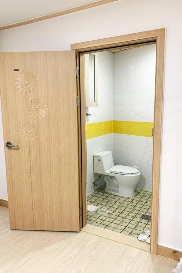 Jeju Guesthouse Togŭnnae Eksteriør bilde